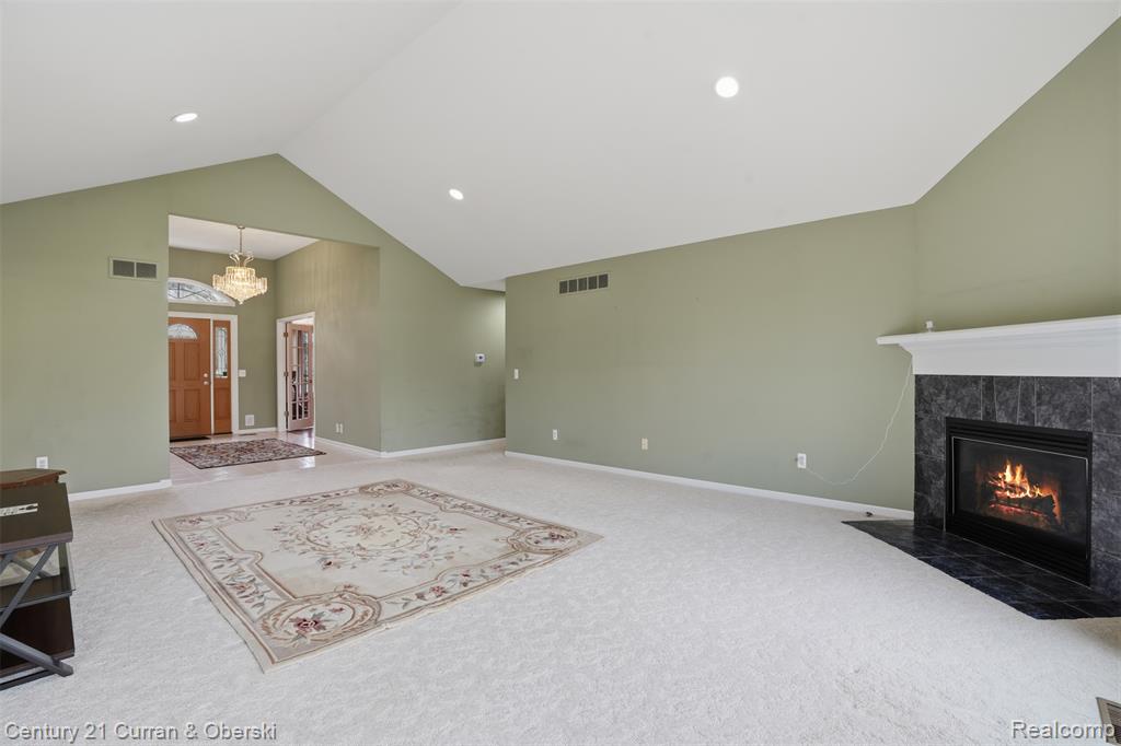 43612 Hoptree Drive, Sterling Heights, MI 48314 — Photo 11