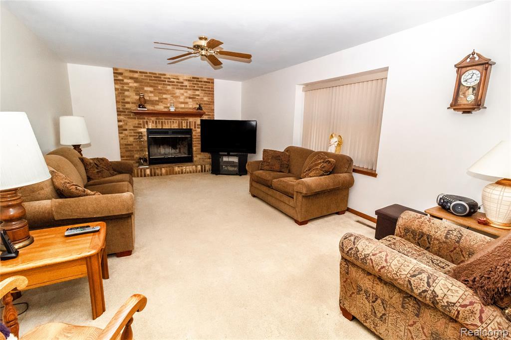 1511 Fish Lake Road, Lapeer, MI 48446 — Photo 8
