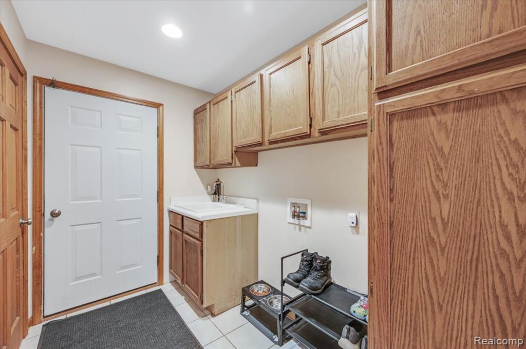2551 Marathon Road, Lapeer, MI 48446 — Photo 27