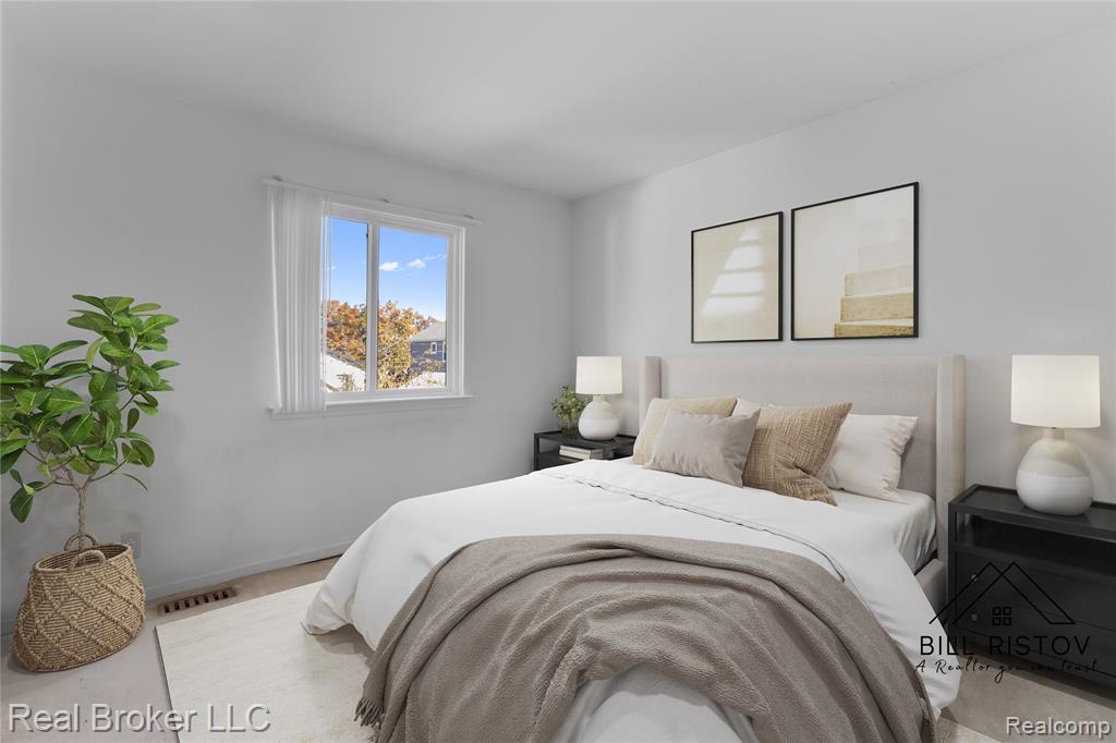 423 Dewey Street, Royal Oak, MI 48067 — Photo 18
