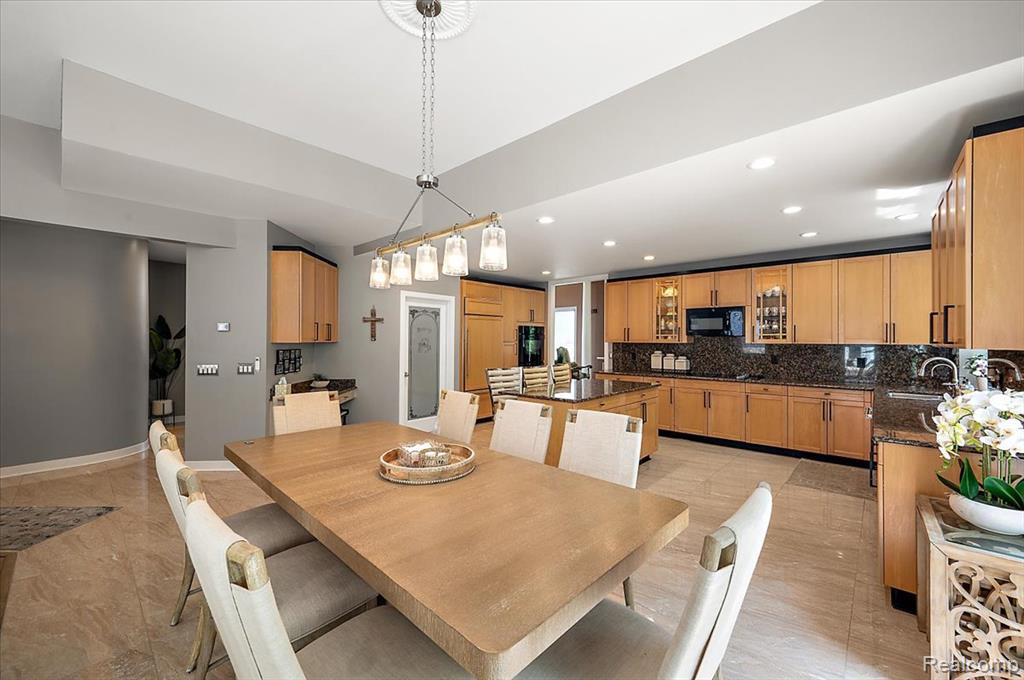 6280 Branford Drive, West Bloomfield, MI — Photo 26