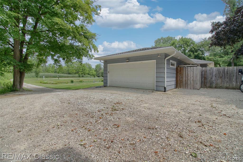 10268 7 Mile Road, Northville, MI 48167 — Photo 29