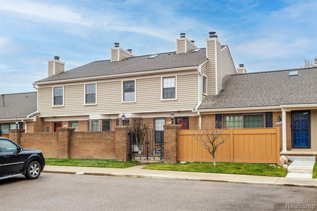 22213 PONDVIEW, 26, Novi, MI — Photo 24