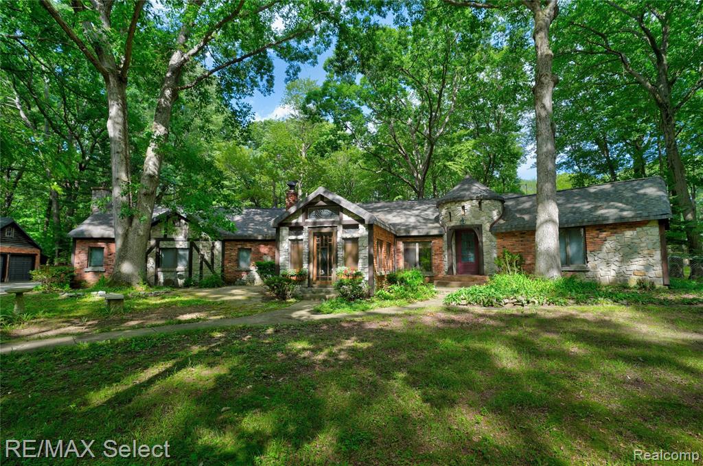 3471 S Towerline Road, Bridgeport, MI 48722 — Photo 3