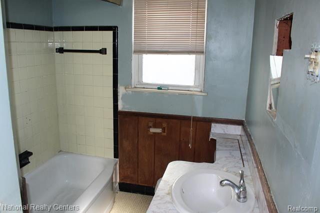 722 GARFIELD Avenue, Lincoln Park, MI 48146 — Photo 4