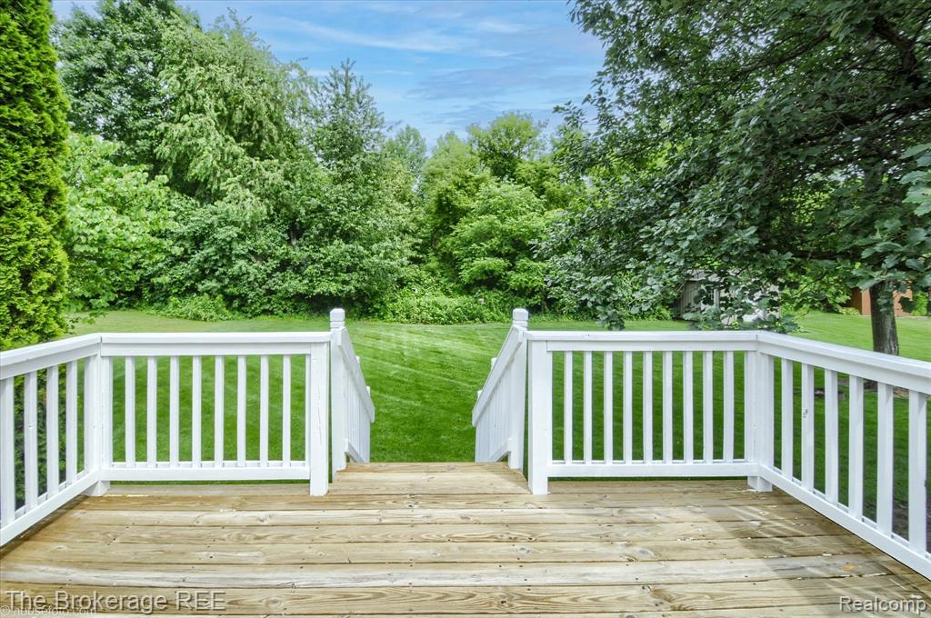 4435 Great Oaks Drive, Grand Blanc, MI 48439 — Photo 5