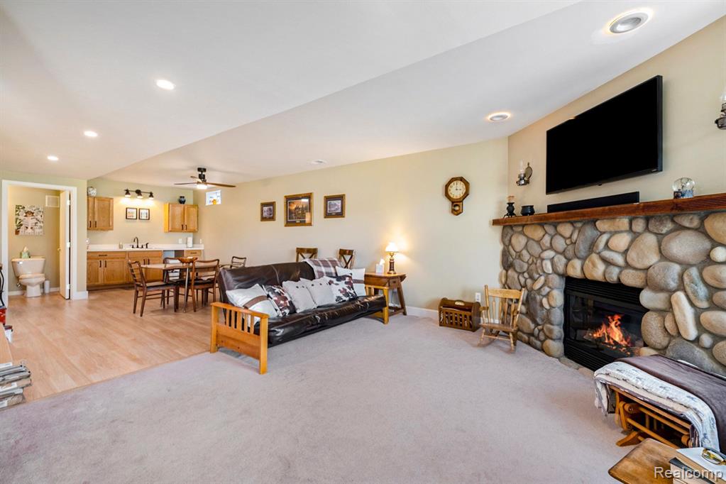 5100 GROVELAND Road, Ortonville, MI 48462 — Photo 22