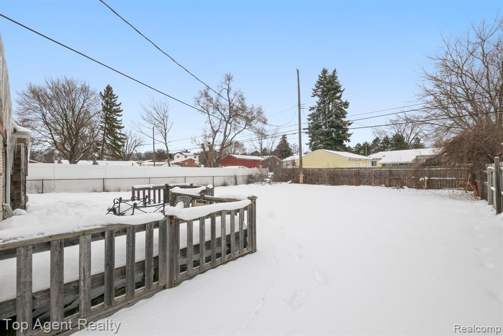 520 Linda Vista Drive, Pontiac, MI 48342 — Photo 33