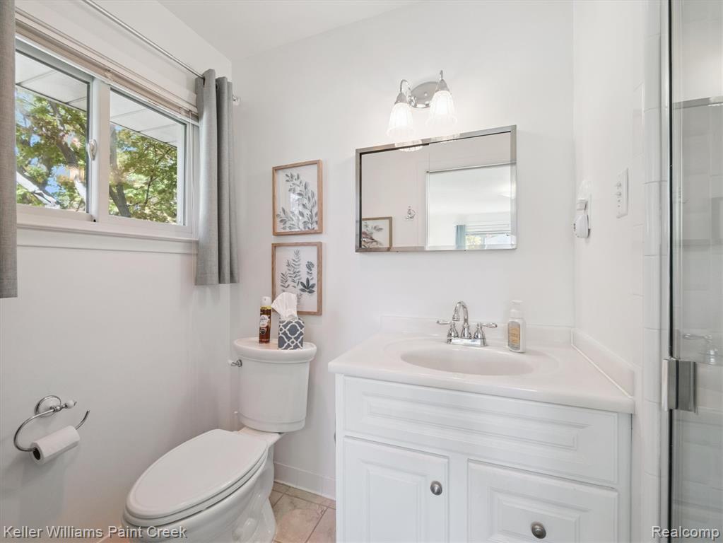 952 Dursley Road, Bloomfield Hills, MI 48304 — Photo 31