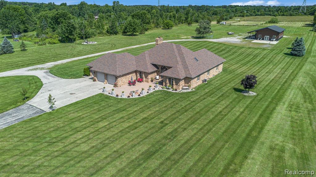 7404 CALKINS Road, Flint, MI 48532 — Photo 38