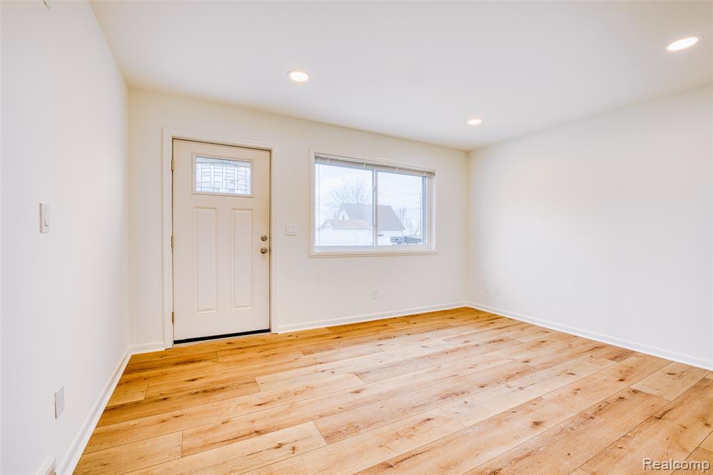 6125 Pointe Tremble Road, Clay, MI 48001 — Photo 8