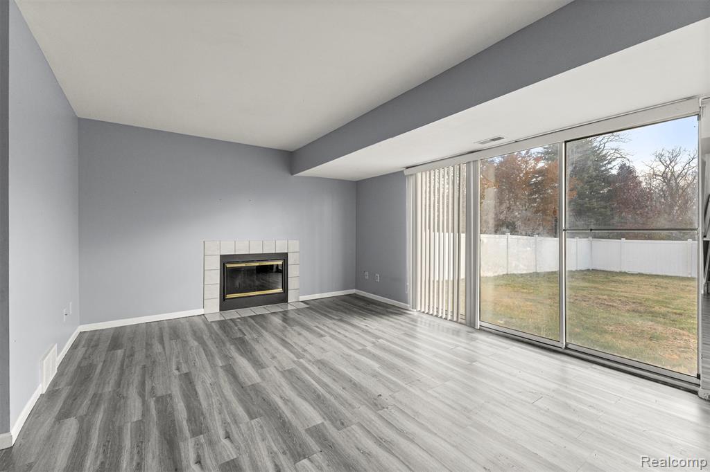 7595 Streamwood Drive, Ypsilanti, MI 48197 — Photo 31