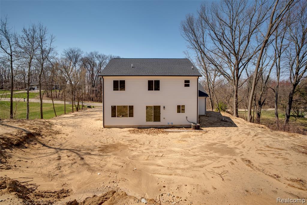 16085 Catalpa Ridge Drive, Holly, MI 48442 — Photo 27