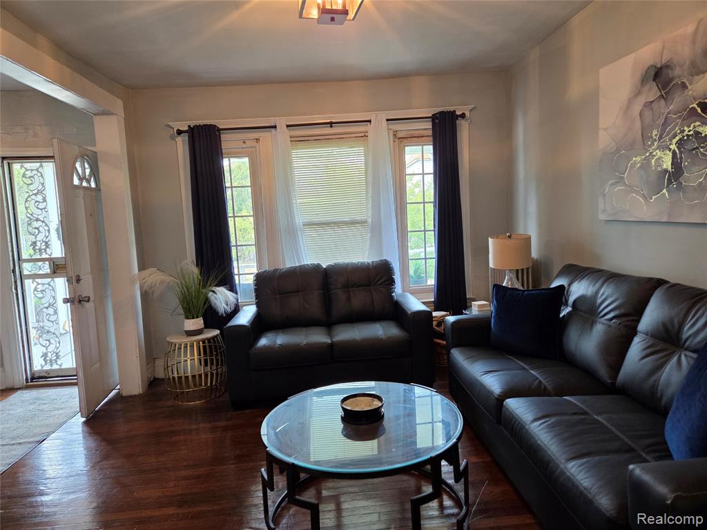 202 Connecticut Street, Highland Park, MI 48203 — Photo 11