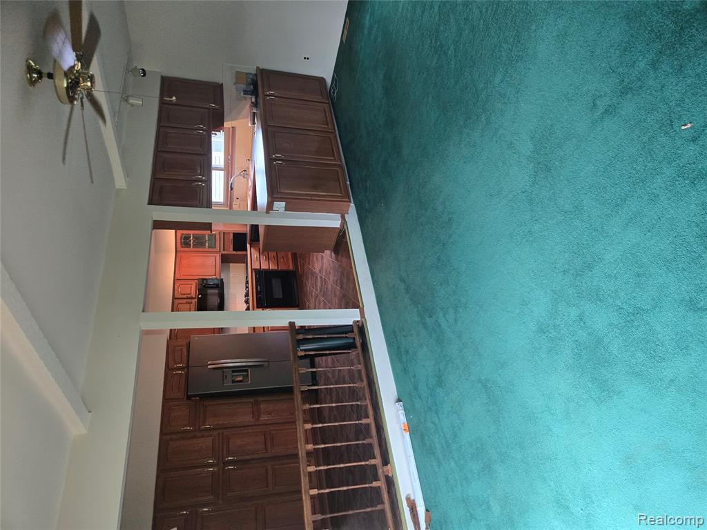 42479 Redfern, Canton, MI 48187 — Photo 4