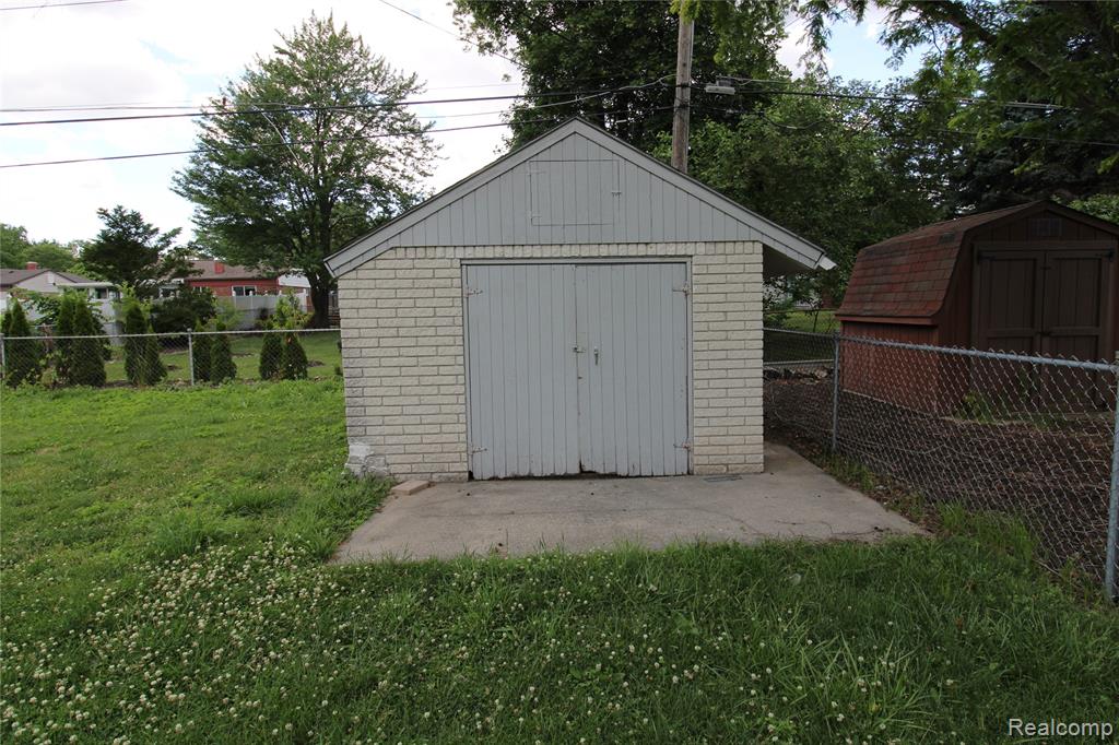 40159 William Drive, Sterling Heights, MI 48313 — Photo 44