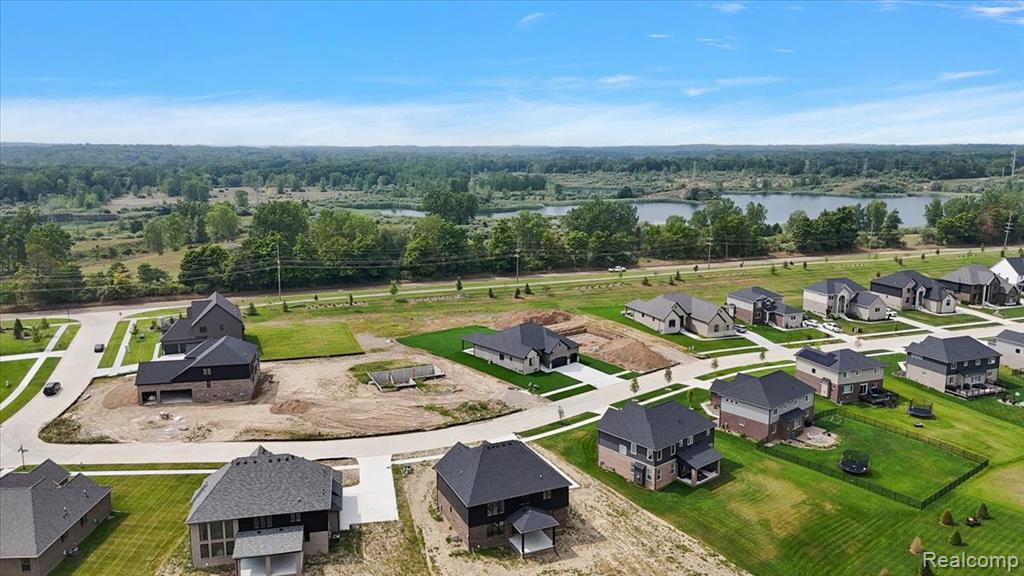 720 Marlayna Drive, Oxford, MI 48371 — Photo 59