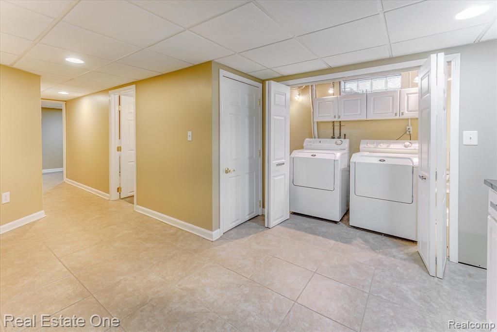 488 ORCHARDALE Drive, Rochester Hills, MI 48309 — Photo 61