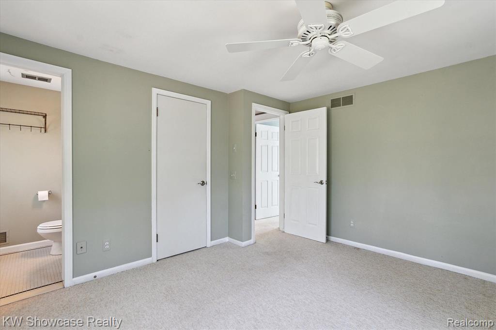 4105 WOODCROFT Street, White Lake, MI 48383 — Photo 20