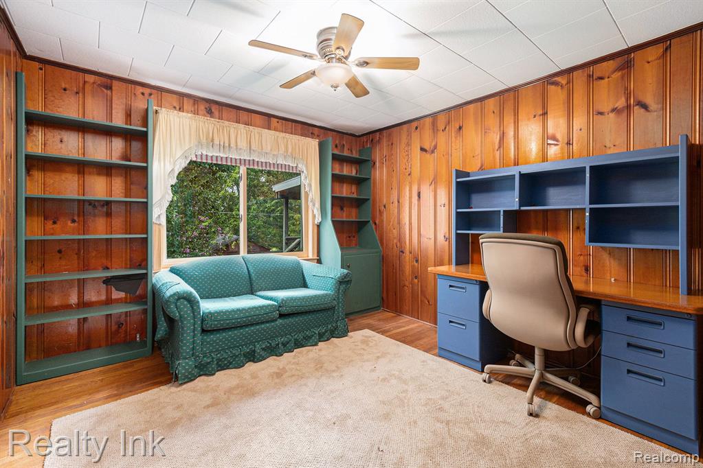 204 W LAFAYETTE Street, Milford, MI 48381 — Photo 6