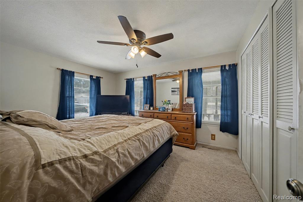 11849 Four Lakes Drive, South Lyon, MI 48178 — Photo 16