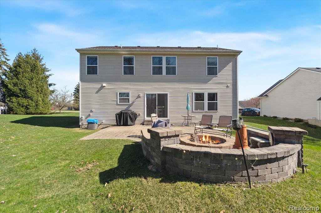 658 GLENLIVET Street, Howell, MI 48843 — Photo 42