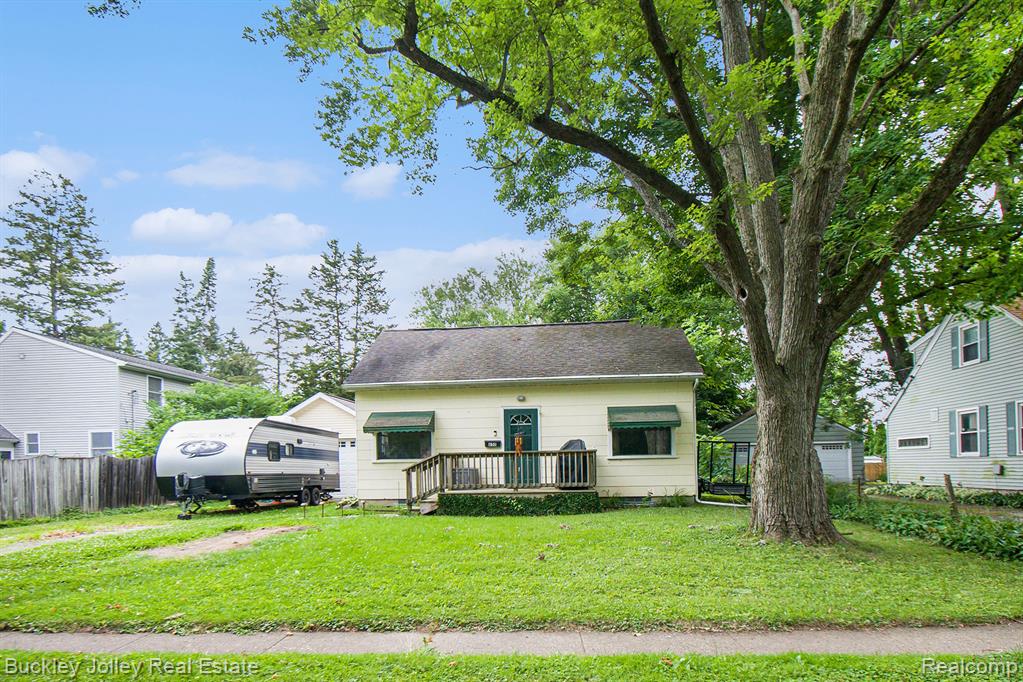 650 McCauley Street, Williamston, MI 48895 — front exterior