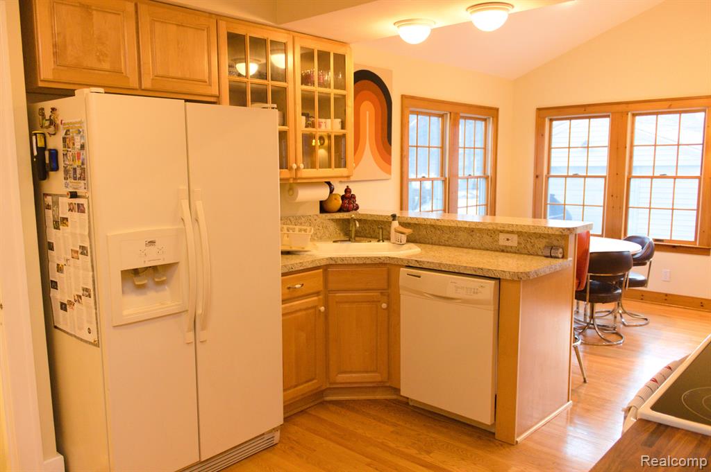 521 N MILITARY Street, Dearborn, MI 48124 — Photo 16
