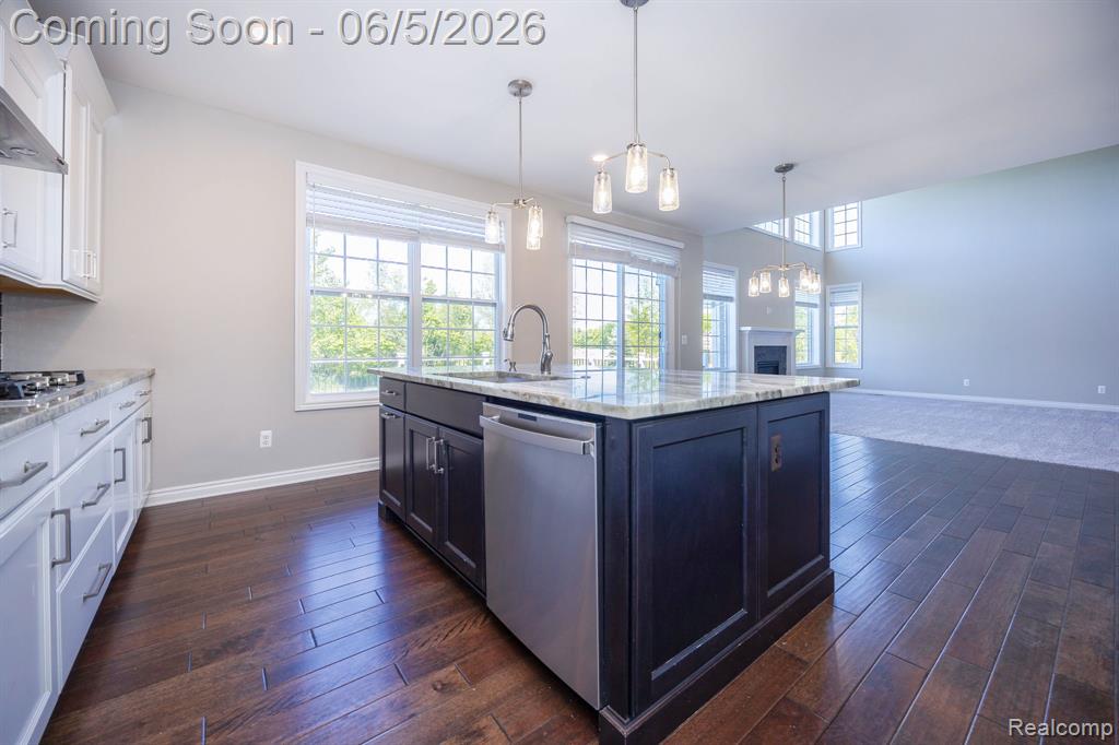 57558 Stoneleigh Drive, South Lyon, MI 48178 — Photo 30
