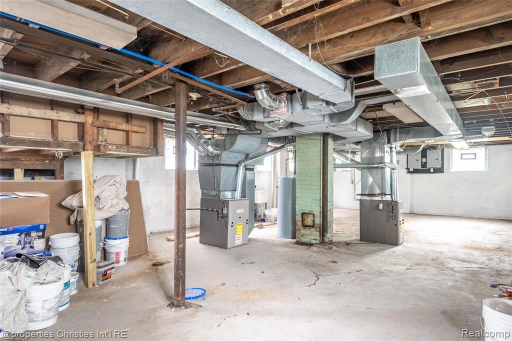 4373 Balfour Road, Detroit, MI 48224 — Photo 30