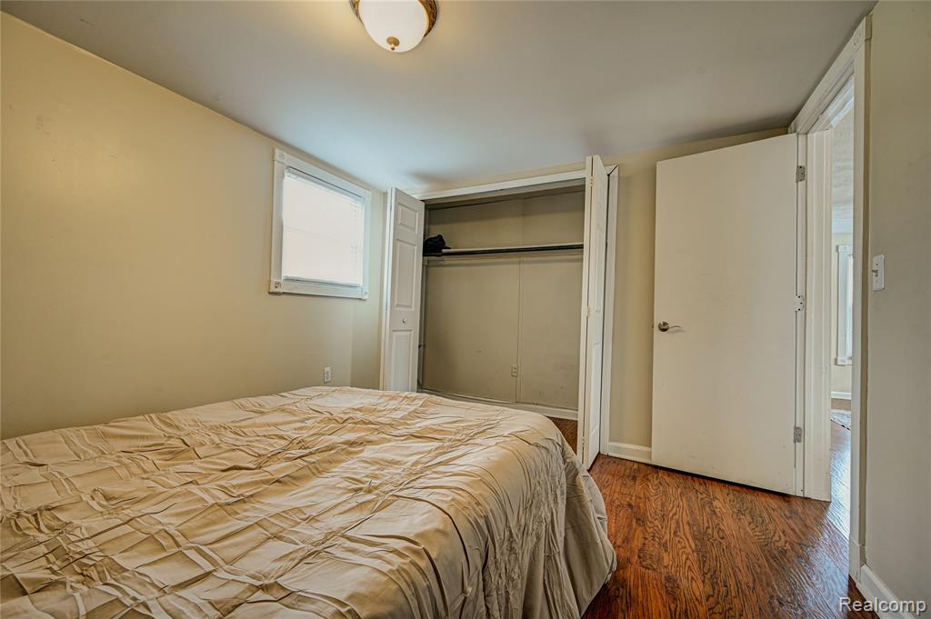 969 Dunreath Street, Walled Lake, MI 48390 — Photo 18