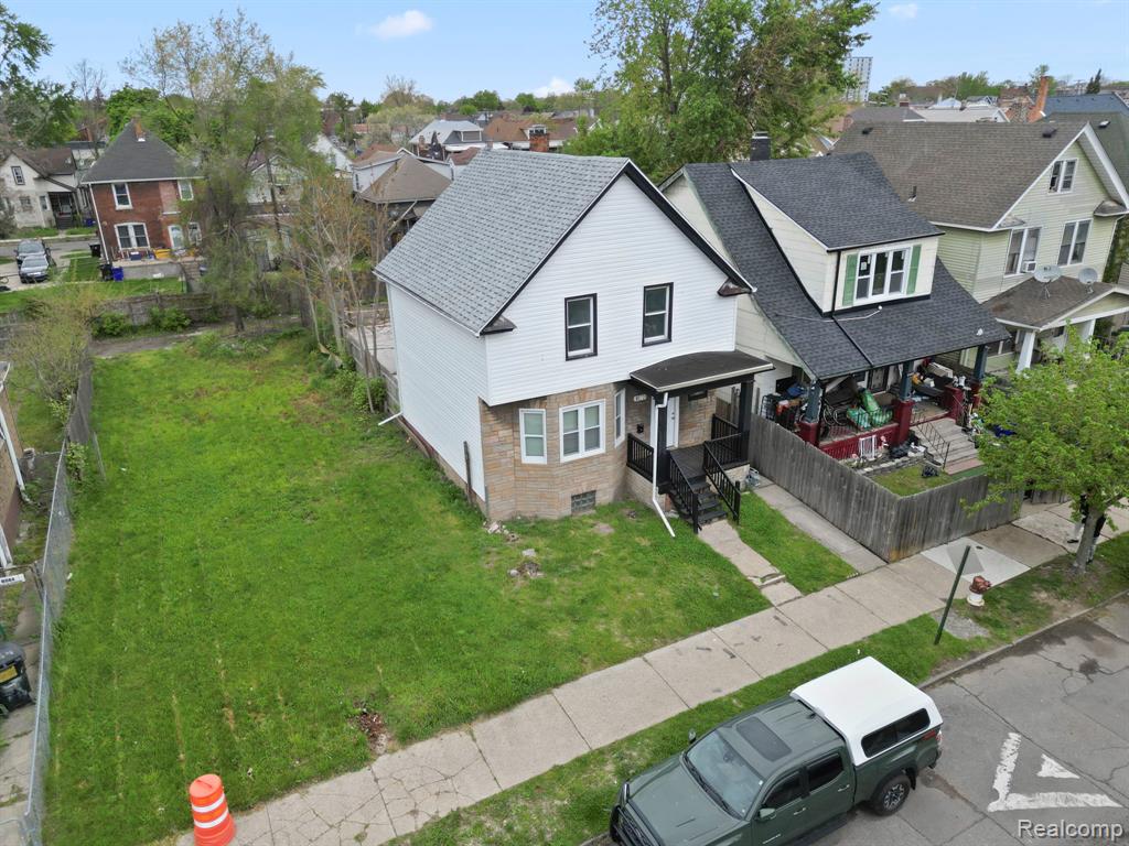 8072 Senator Street, Detroit, MI 48209 — Photo 3