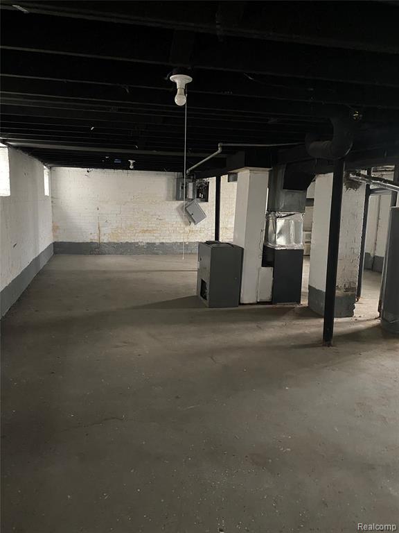 8248 Roselawn Street, Detroit, MI 48204 — Photo 18