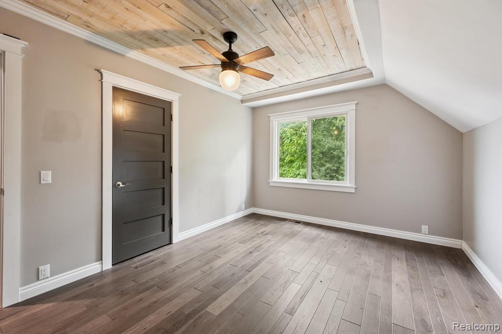 9824 Hidden Acres, South Lyon, MI 48178 — Photo 18