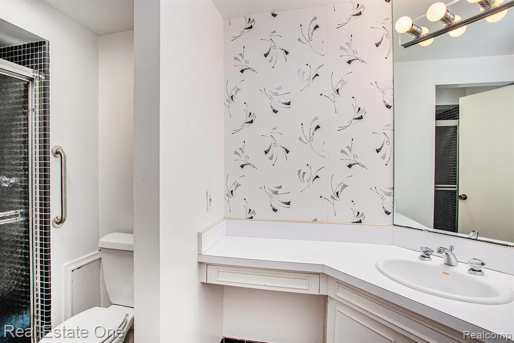 7187 Pebble Park Drive, West Bloomfield, MI — Photo 19