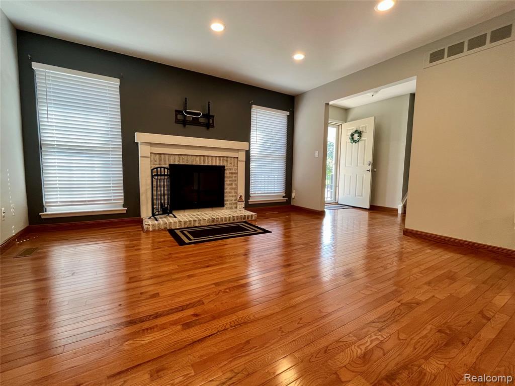 20864 E Glen Haven Circle, Northville, MI 48167 — Photo 8