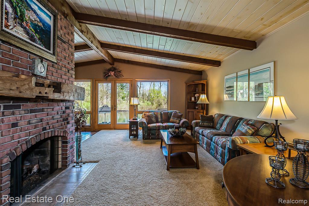 7311 BISCAYNE Court, White Lake, MI 48383 — Photo 9
