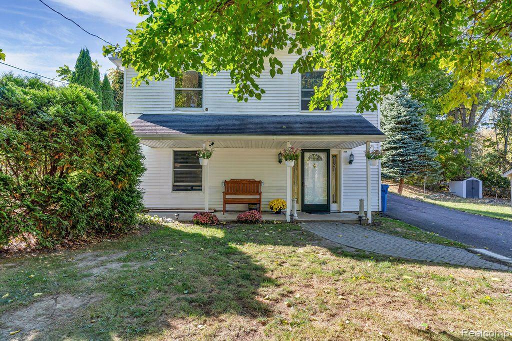 308 LEGRANDE Street, Holly, MI 48442 — Photo 3