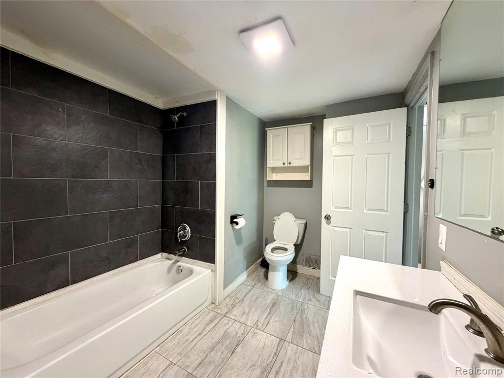 627 Franklin Road, Pontiac, MI 48341 — Photo 13
