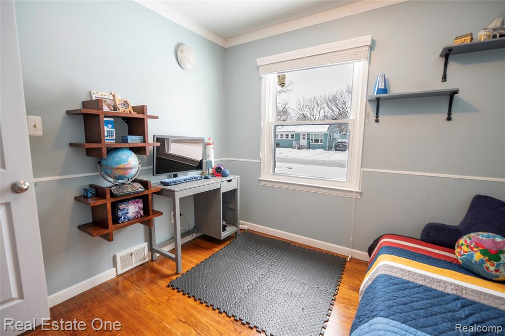 4605 Rosewold Avenue, Royal Oak, MI 48073 — Photo 15
