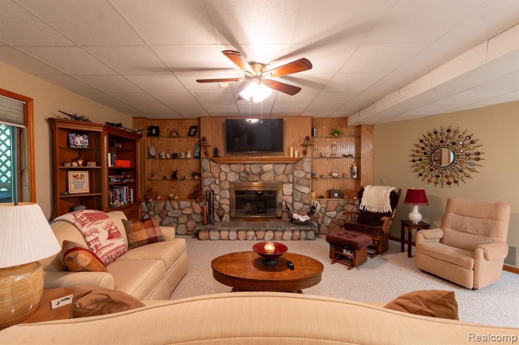 6939 West Ridge Drive, Brighton, MI 48116 — Photo 45