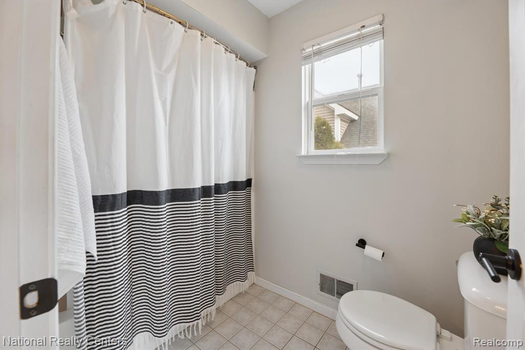 4658 Tiger Lily Trail, Clarkston, MI — Photo 18