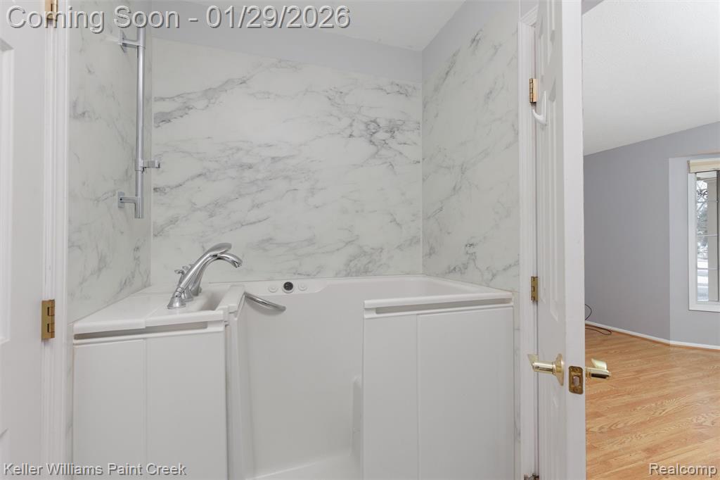 235 Pierce Lake Drive, Chelsea, MI 48118 — Photo 9