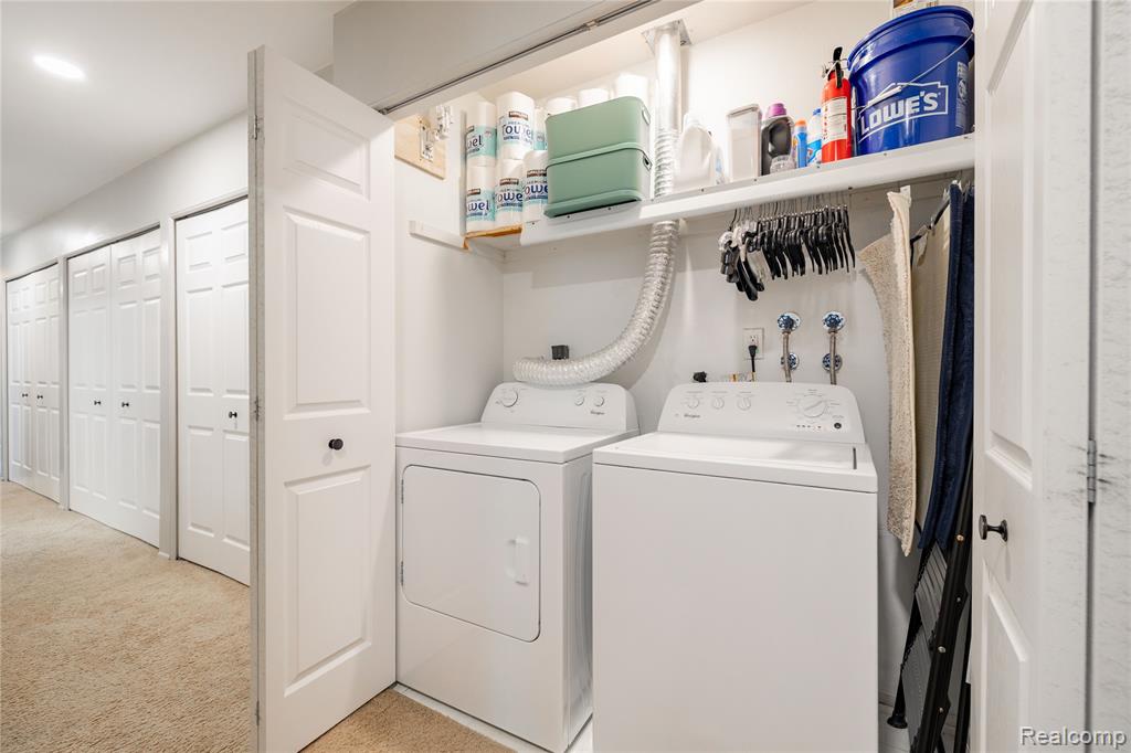 8095 Colony Drive, 22, Grosse Ile, MI 48138 — Photo 24