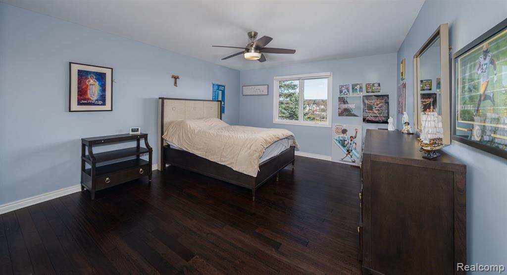 47924 MANORWOOD Drive, Northville, MI 48168 — Photo 56