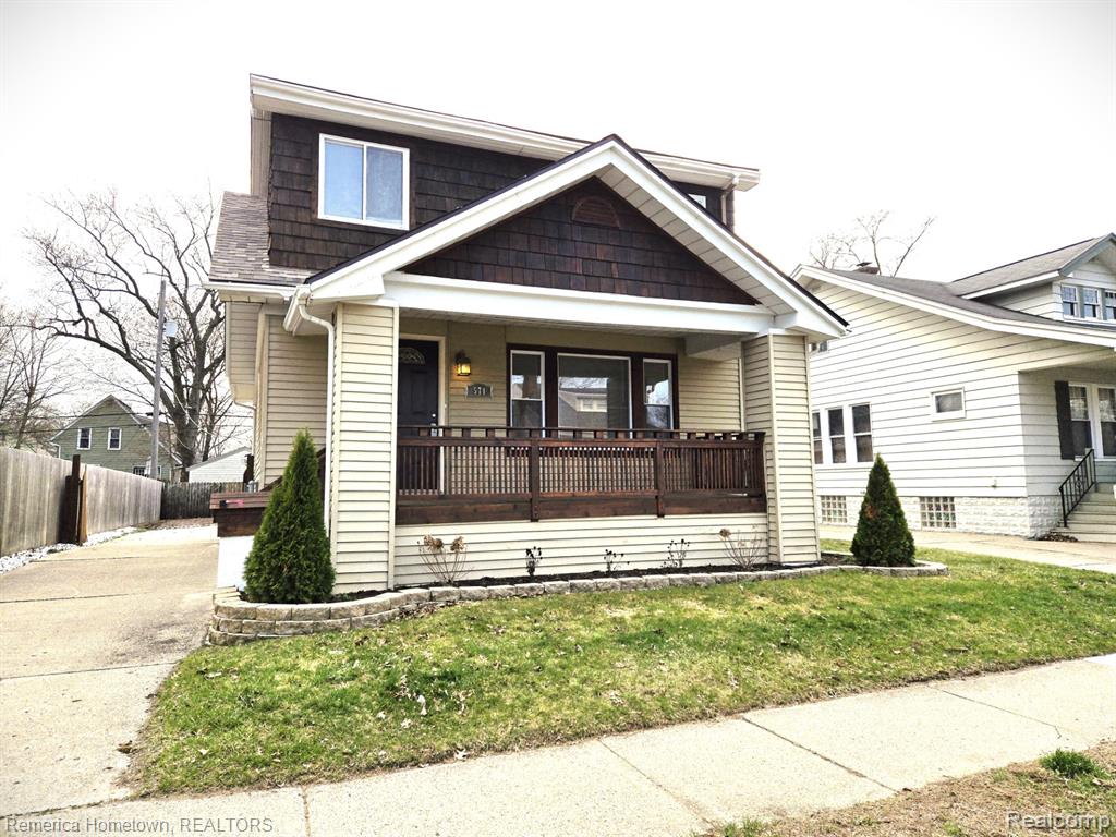 571 W Saratoga Street, Ferndale, MI 48220 — front exterior
