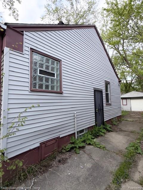18282 Stout Street - Photo 3