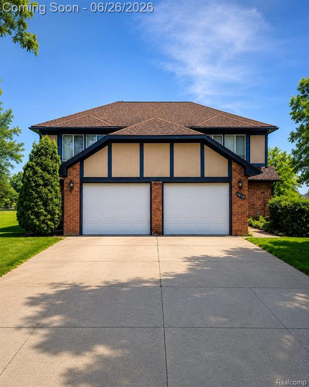5858-5860 Niles Drive, Troy, MI 48098