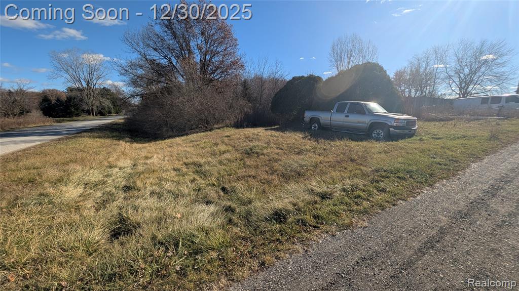 4109 Loves Creek Drive, Howell, MI 48843 — Photo 2