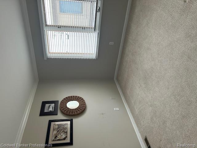 4896 Royal Cove Drive, Shelby Twp, MI 48316 — Photo 25